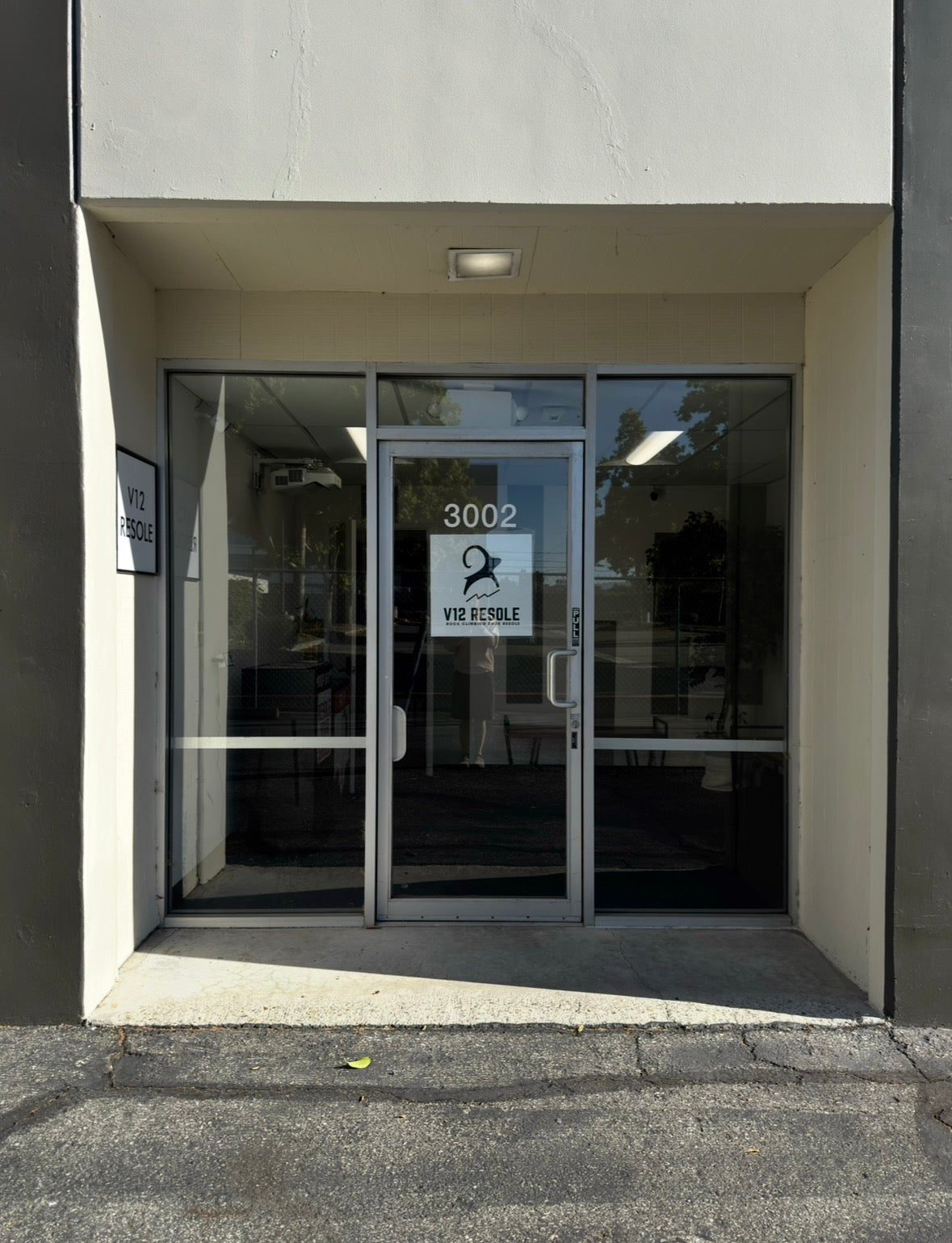 Shipping California - 3002 Lawrence expressway, Santa Clara, CA 95051